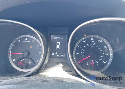 2016 Hyundai Santa Fe Sport 2.4L из США, поврежденный, VIN 5XYZTDLB5GG346584